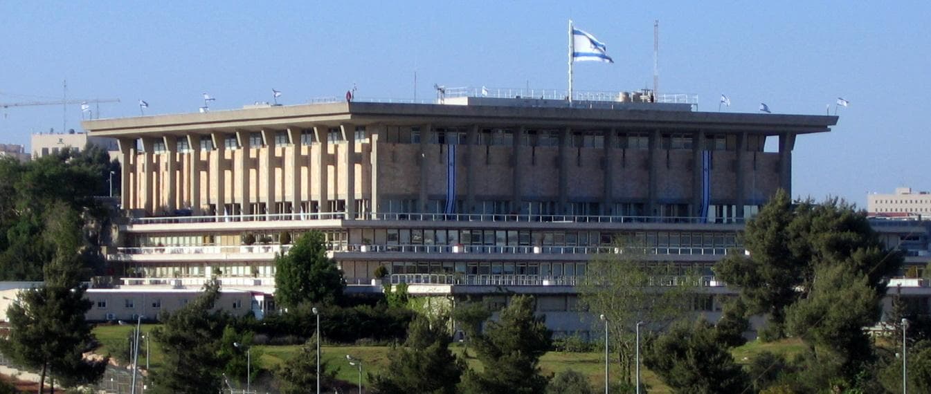 Israël : la Knesset adopte une loi controversée sur les médias avant les élections
